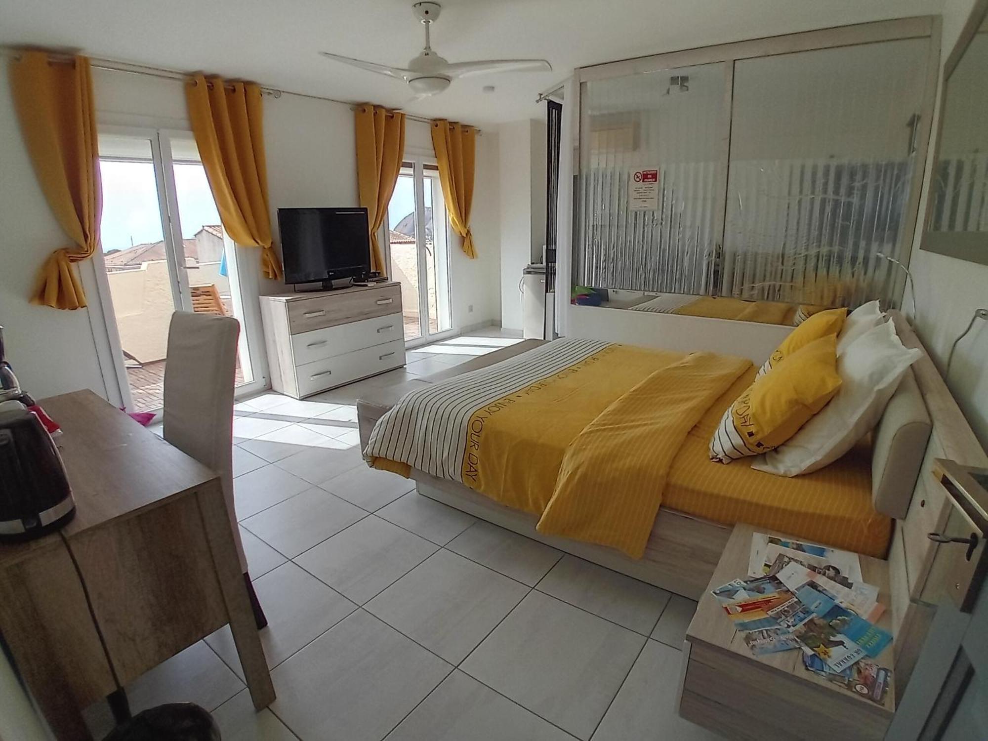 Charmante Chambre Avec Vue Mer La Ciotat Zewnętrze zdjęcie